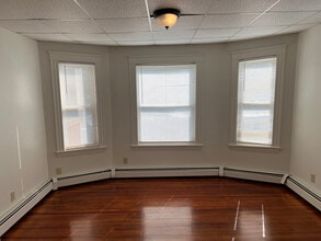 192 Grove St in Haverhill, MA - Building Photo - Building Photo