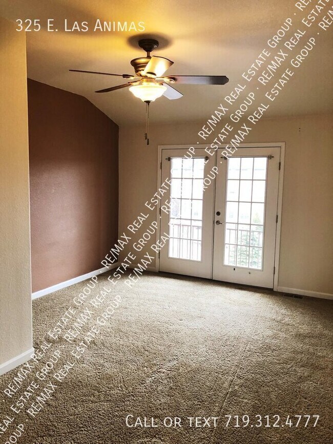 325 E Las Animas St in Colorado Springs, CO - Building Photo - Building Photo