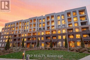 8 Beverley Glen Blvd, Unit D328 in Vaughan, ON - Building Photo