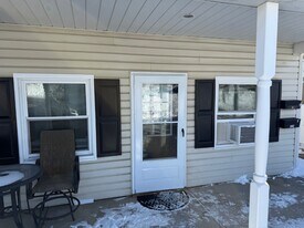 5225 Brightwood Rd, Unit Unit 4 in Bethel Park, PA - Building Photo