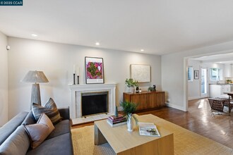 4239 Gregory St in Oakland, CA - Building Photo - Building Photo