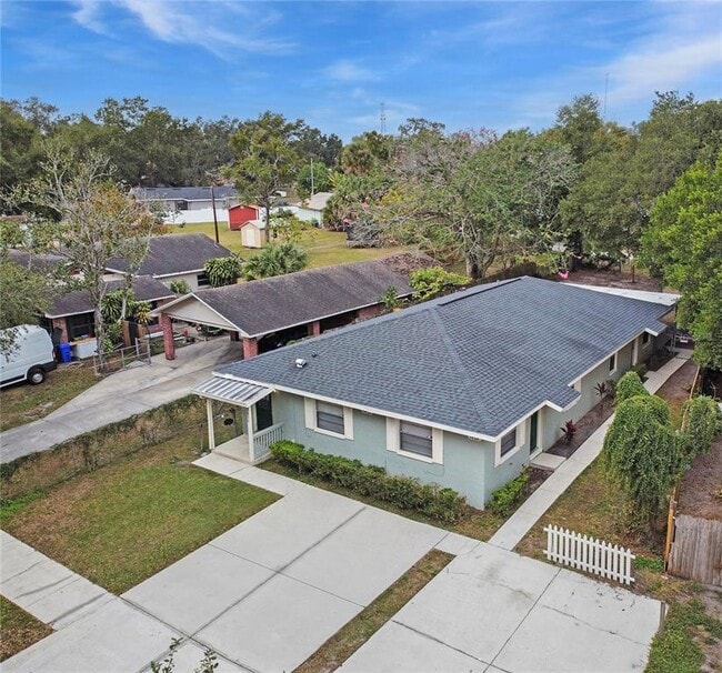 property at 1436 Lake Bonny Dr W