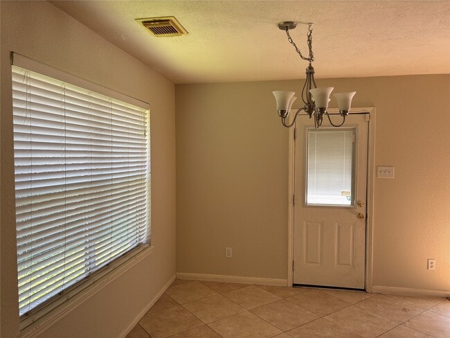 property at 3526 Glenhill Dr