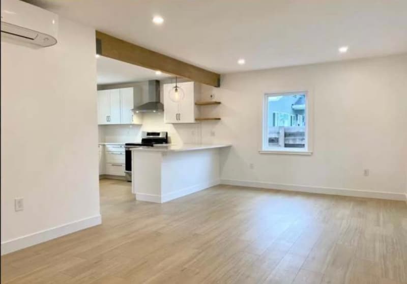 1249 Division St in Oceanside, CA - Building Photo