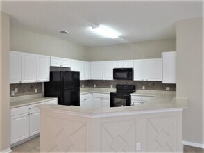 2012 Bearing Ln in Kissimmee, FL - Building Photo - Building Photo