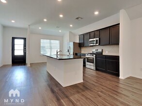 5418 Tuck Trail in Richmond, TX - Foto de edificio - Building Photo