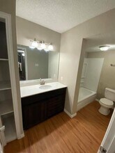 429 Johnson St in Longview, TX - Foto de edificio - Building Photo