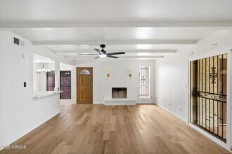 5520 N 77th Pl in Scottsdale, AZ - Building Photo - Building Photo