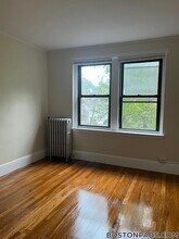 349 Pleasant St in Malden, MA - Building Photo - Building Photo