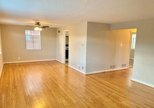 2615 13th Rd S, Unit B in Arlington, VA - Foto de edificio - Building Photo
