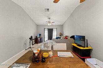 7124 Barclay Ave in Spring Hill, FL - Building Photo - Building Photo