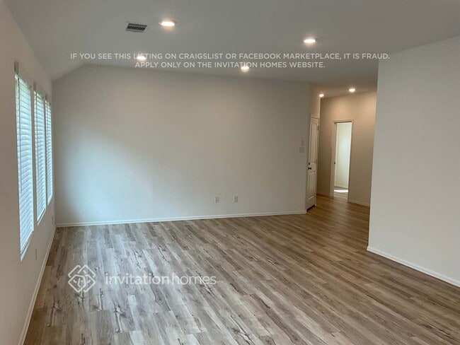 22711 Bolanzo Ln in Roman Forest, TX - Foto de edificio - Building Photo