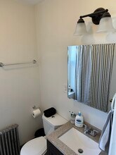 14 Farrington Ave, Unit 5 in Boston, MA - Foto de edificio - Building Photo