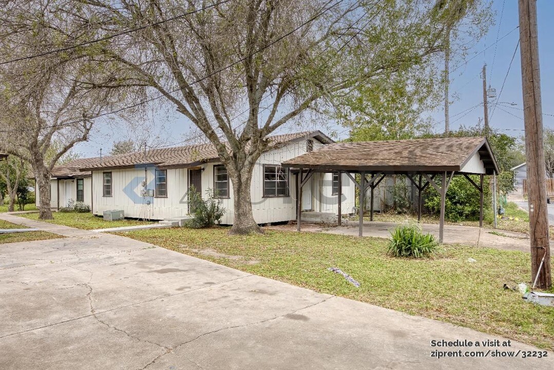 635 Water St in Brownsville, TX - Building Photo