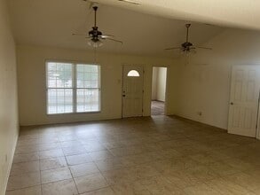 5 Rivermist Ln in Savannah, GA - Foto de edificio - Building Photo