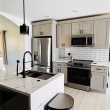 2054 Fargo Pl SE in Atlanta, GA - Building Photo - Building Photo