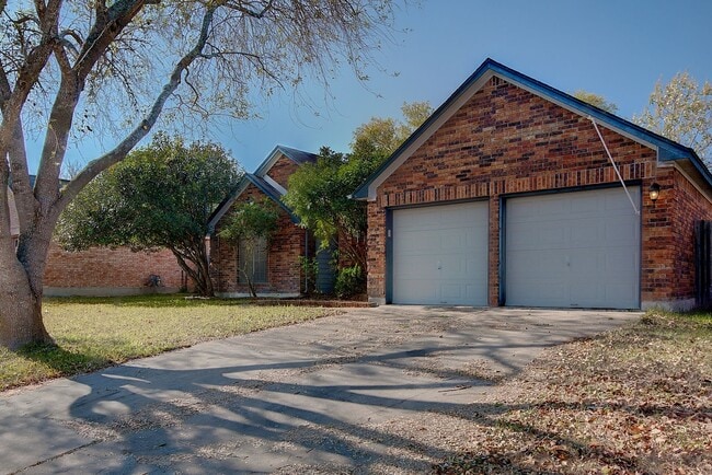 804 Canyon Bend Rd in Pflugerville, TX - Building Photo - Building Photo