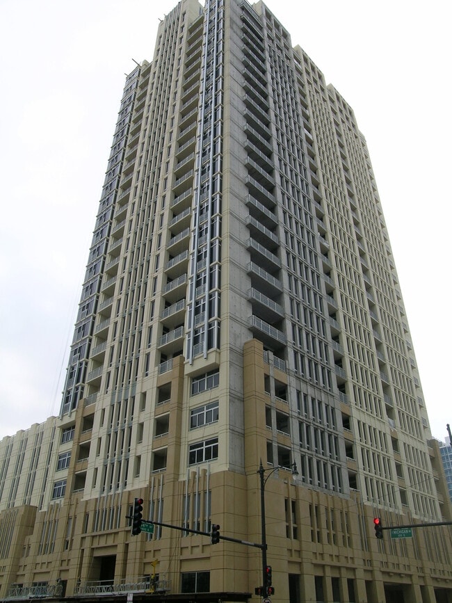 1400 S Michigan Ave, Unit 400