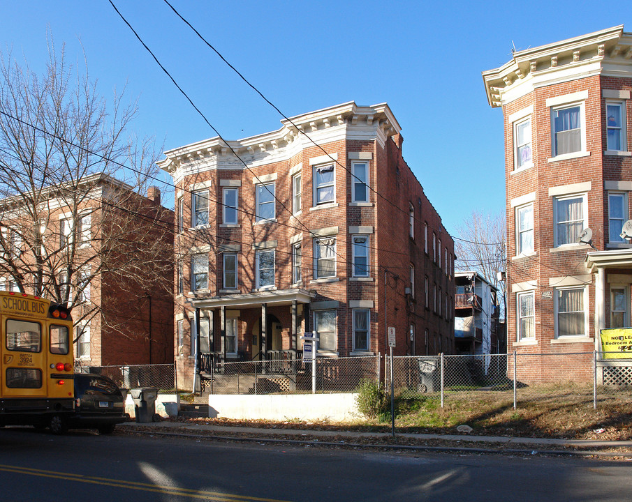 78 Hamilton St in Hartford, CT - Foto de edificio