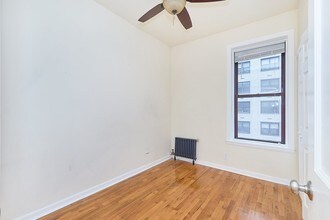 300 E 69th St-Unit -3 in New York, NY - Building Photo - Building Photo
