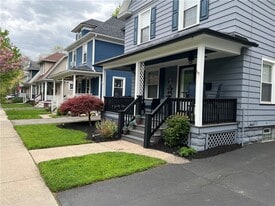 36 Lansdale St in Rochester, NY - Building Photo