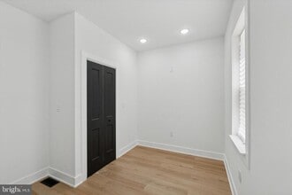 904 W Arizona St in Philadelphia, PA - Building Photo - Building Photo