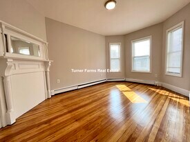 24 Maryland St, Unit 2 in Boston, MA - Building Photo