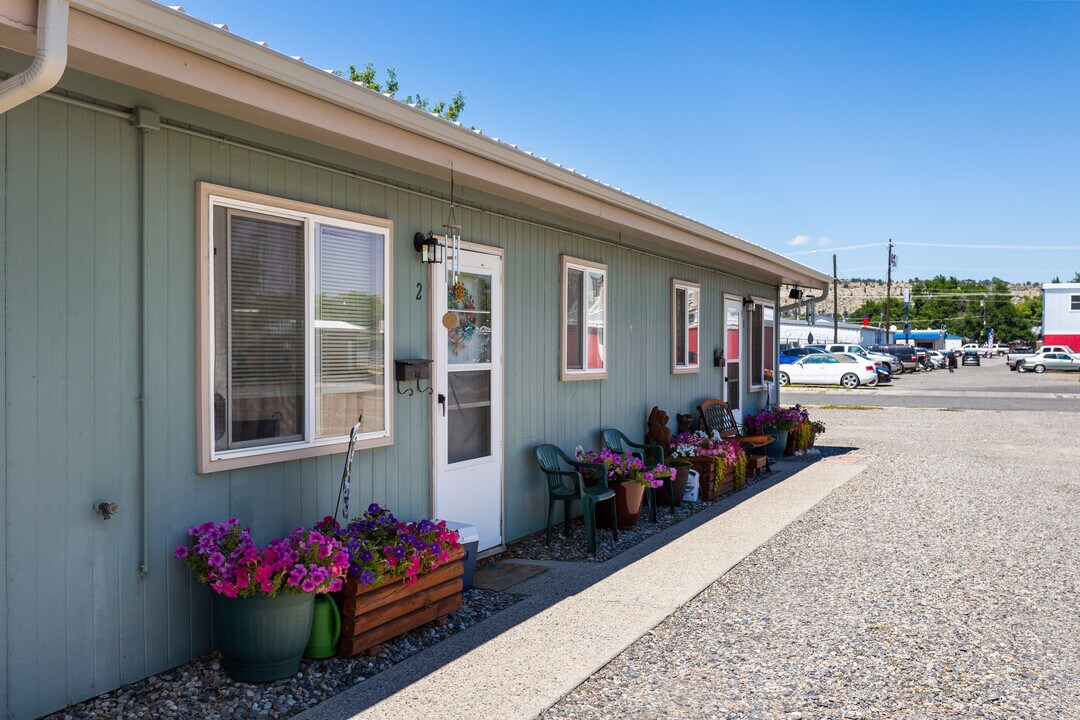 2024 Alderson Ave in Billings, MT - Building Photo