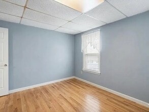 7 Cross St, Unit Apt1 in Leominster, MA - Building Photo - Building Photo