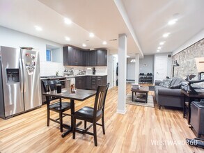 2611 W Cortland St in Chicago, IL - Building Photo - Building Photo