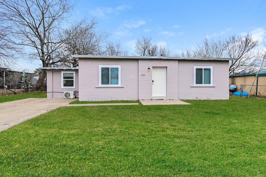 1531 N Indianapolis Ave in Tulsa, OK - Building Photo