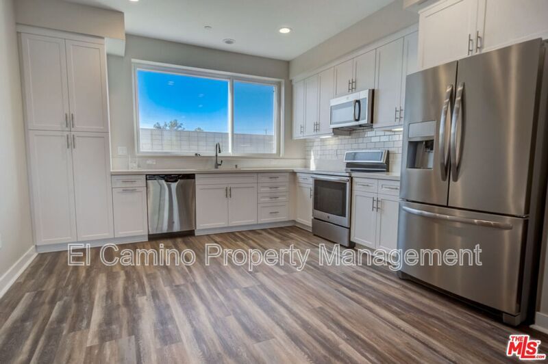 835 Aloe Pl in Montebello, CA - Building Photo