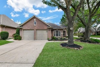 13702 Senca Park Dr in Houston, TX - Building Photo - Building Photo