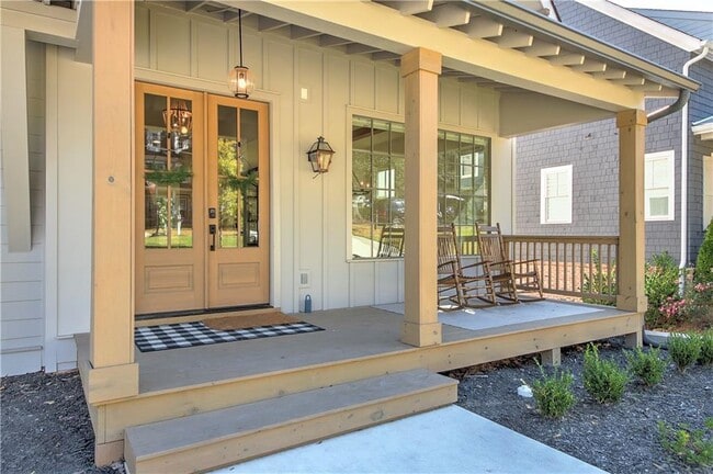 1268 Hayes Dr SE in Smyrna, GA - Building Photo - Building Photo