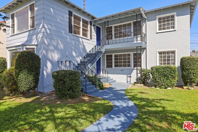 4409 Victoria Park Dr in Los Angeles, CA - Building Photo - Building Photo