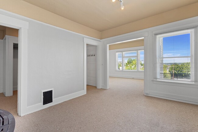 property at 2320 SW Osage St