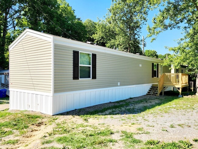 1007 Allensville Rd in Sevierville, TN - Building Photo - Building Photo