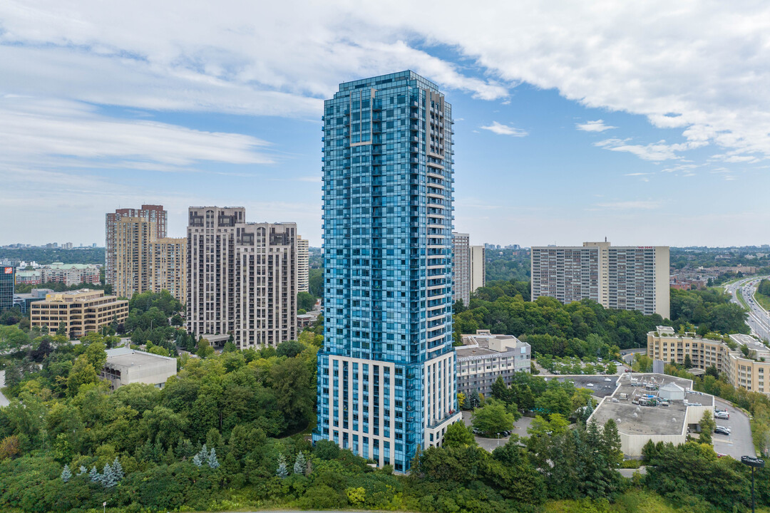 The Residences at the Accolade Inc. in Toronto, ON - Building Photo