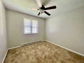 40-42 E Fir St in New London, OH - Building Photo - Building Photo