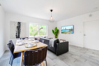 515 NE 82nd St in Miami, FL - Building Photo - Building Photo