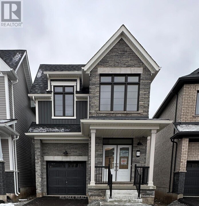 55 Rudder Rd in Welland, ON - Building Photo