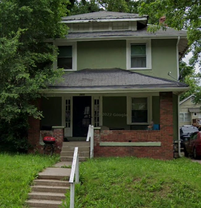 property at 5422 Michigan Ave