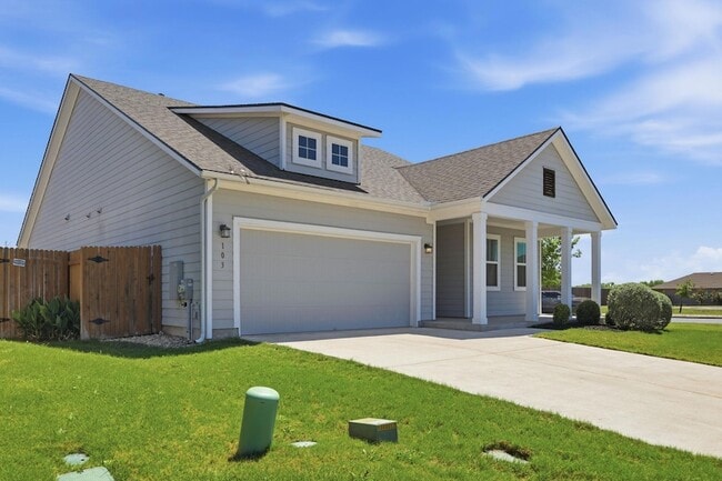 103 Trailside Ln in Bastrop, TX - Building Photo - Building Photo