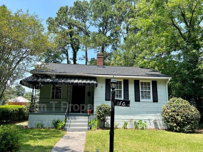 10 W 51st St in Savannah, GA - Building Photo - Building Photo