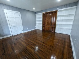 44 White St in Cohoes, NY - Building Photo