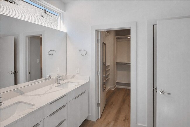 property at 4413 Santorini Ln