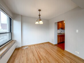 4180 N Marine Dr in Chicago, IL - Building Photo - Building Photo
