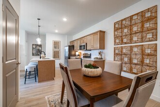 Grays Creek Apartments in Cordova, TN - Foto de edificio - Interior Photo