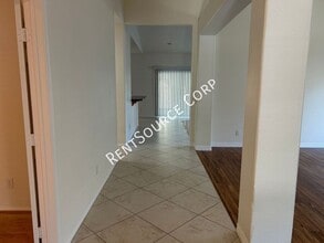 39821 Sunstar St in Palmdale, CA - Building Photo - Building Photo