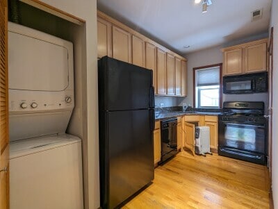 property at 3256 N Clifton Ave